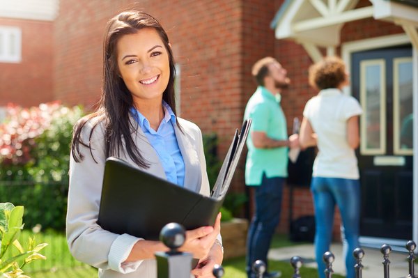 Comment se reconvertir en agent immobilier : les bonnes méthodes ?